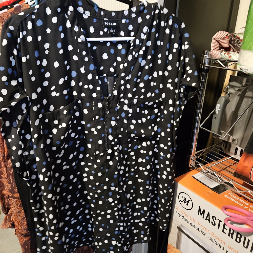 Torrid Black Blouse with White and Blue Dots